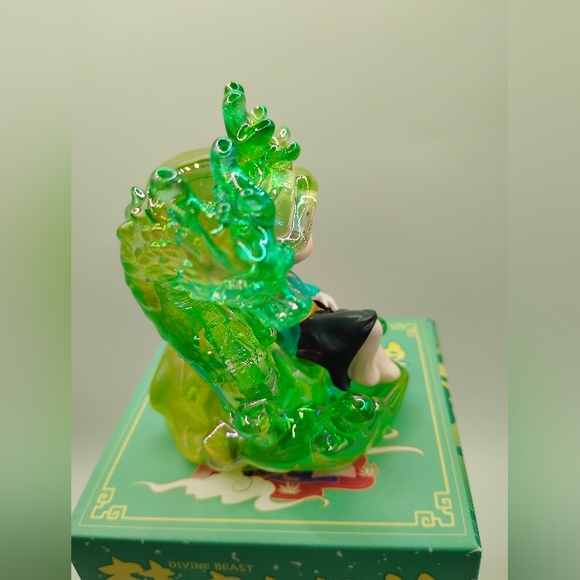 Ancient Divine Beast In The Dream Figurine - Picture 7 of 9